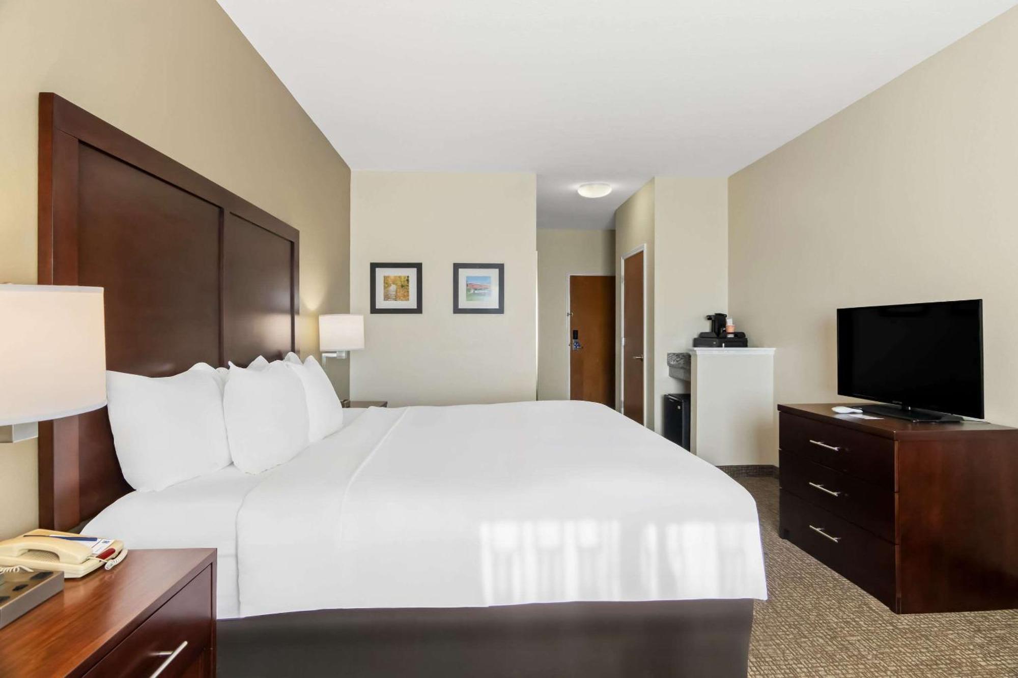 Comfort Inn Hebron-Lowell Area Dinwiddie Exteriör bild
