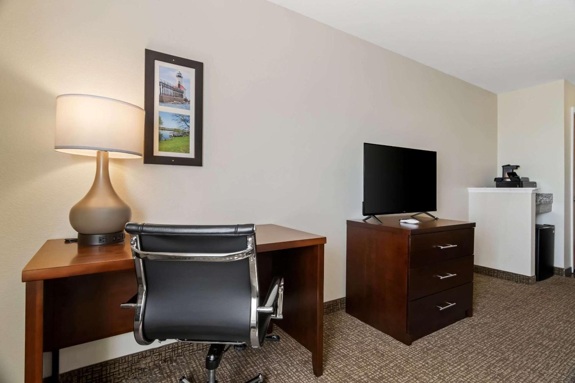 Comfort Inn Hebron-Lowell Area Dinwiddie Exteriör bild